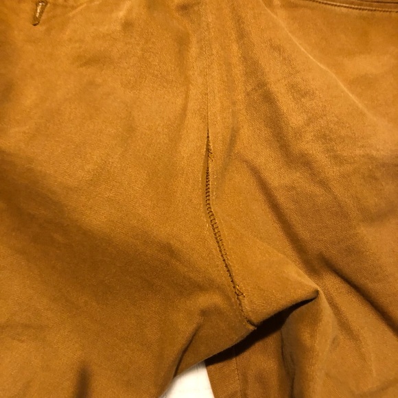 Old Navy Khakis, 34x32 - Picture 4 of 8